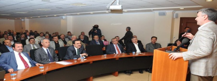 Akyürek KTO'da belediye projelerini anlattı