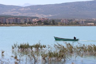 Beyşehir Gölü'ne yüzer sistem liman