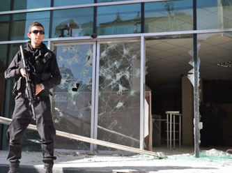 PKK üniversite bastı!