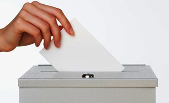 Oy kullanma yaşını 16'ya düşürdüler