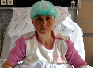 Baş ağrısıyla gitti, beyninden 5 santimlik tümör çıktı