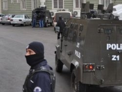 BDP'li vekillere biber gazı