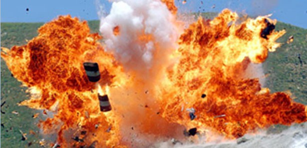 Şemdinli'de patlama: Ağır yaralılar var!