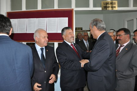 Her köye başımız dik giriyoruz