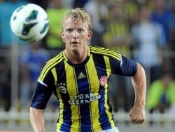 Kuyt, tek başına Fenerbahçe'yi geçti