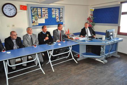 Karatay'daki muhtarlarla buluştular