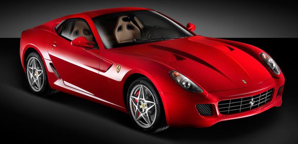 Ferrari rekor satış rakamları açıkladı
