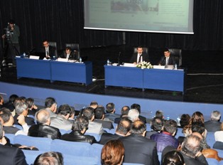 Selçuk'te yeni YÖK taslağı tartışıldı