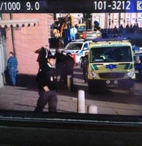 Başbakanı'ın evinde silahlar patladı