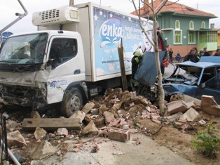 Konya'da trafik kazası: 3 yaralı