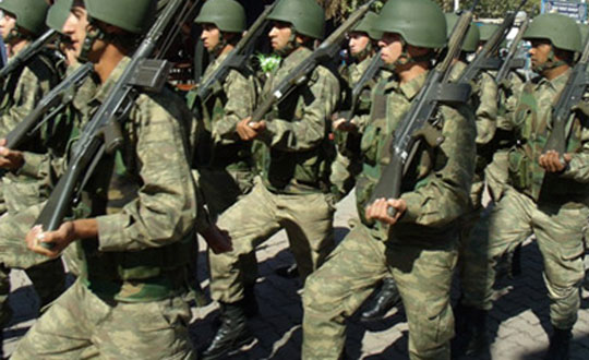 Şemdinli'ye asker sevkıyatı
