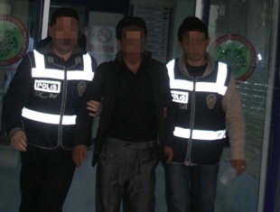 Kaçak sigara ve sahte paraya gözaltı