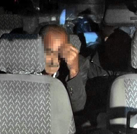 Polis hırsızları çıkmaz sokakta yakaladı