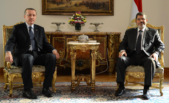 Erdoğan Mursi ile görüştü