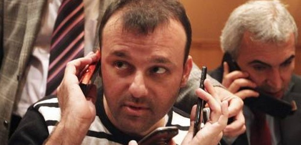 Gazeteci Cüneyt Ünal Türkiye'ye giriş yaptı