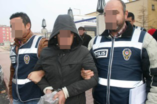 Çaldıkları kasa boş çıktı