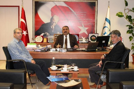Etyemez, Konya SGK'yı ziyaret etti