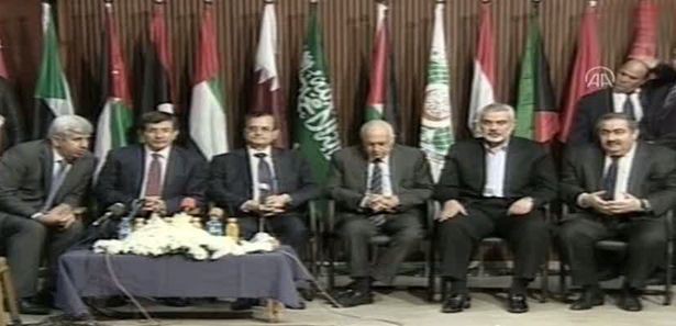 Davutoğlu, Gazze'den dünyaya seslendi