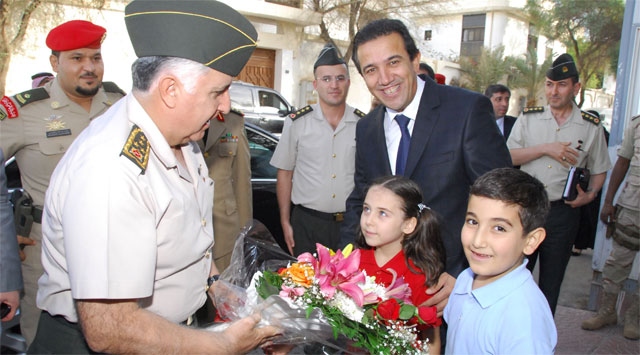 Genelkurmay Başkanı, Türk okulunu ziyaret etti