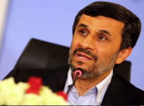 Ahmedinejad Meclis'i terk etti