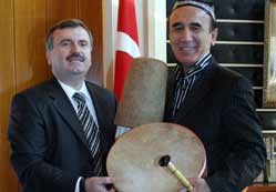 Curabayev'den Akyüreke ziyaret