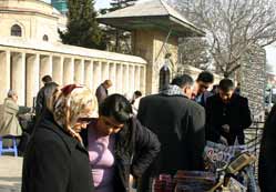 Satıcılar sevindi turistler rahatsız