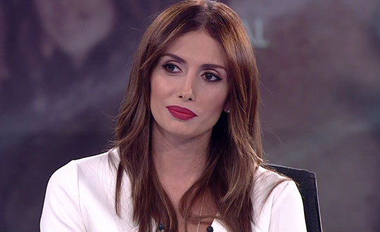 Emina Sandal'dan Eurovision sinyali