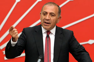 Tekin: Dokunulmazlık bizim değil Erdoğan'ın gündeminde