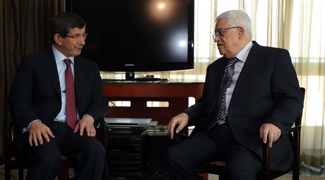 Davutoğlu, Abbas’la biraraya geldi