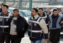 Esrar operasyonunda 6 gözaltı