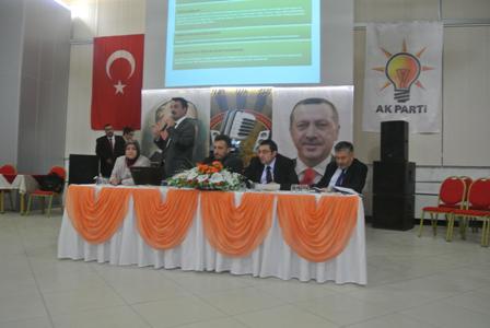 AK Partililer Büyükşehir Kanunu'nu anlattı