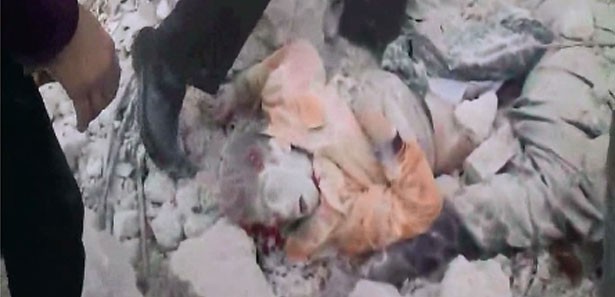 Suriye'de kan donduran görüntüler VİDEO