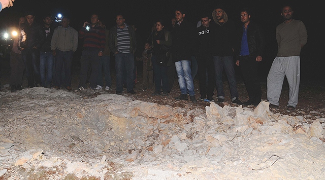 Hatay'a Yine Top Mermisi Düştü