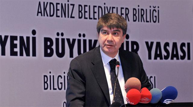 Büyükşehir Yasası masaya yatırıldı