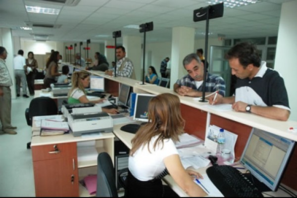 Memurların mesai saatlerine zam!