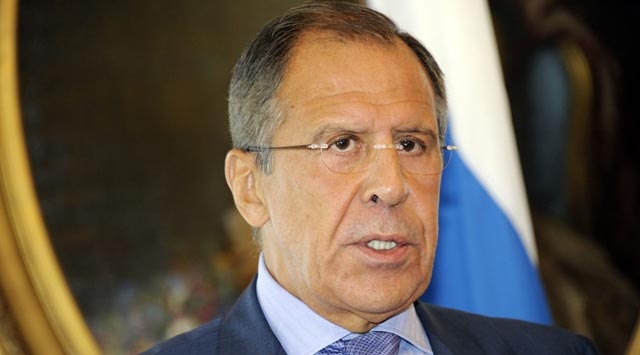 Lavrov'un İstanbul'da bileği kırıldı