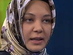 Hilal Kaplan: Zorunlu din dersi dinden soğutuyor