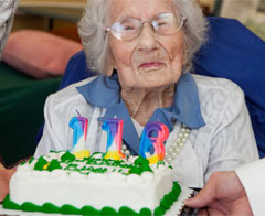 Dünyanın en yaşlı kadını öldü