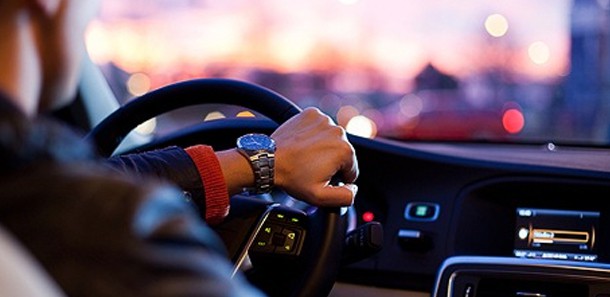 Magandalardan kaçmak için 40 km ters gitti