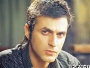 "Parası bittiği için sahnelere döndü"