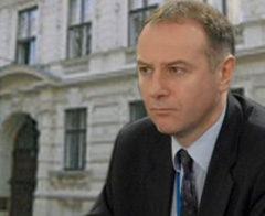 NATO Büyükelçisi intihar etti