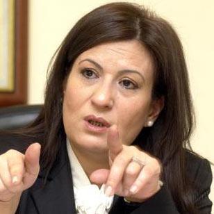 Nimet Baş'tan Ayteş Gökçer'e tokat gibi cevap