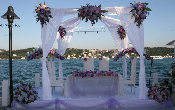 Yüzyılın son özel tarihinde evlenecekler