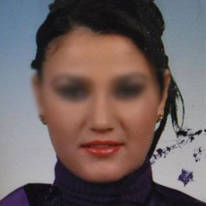 Eşinin boğazını kesip intihar etti