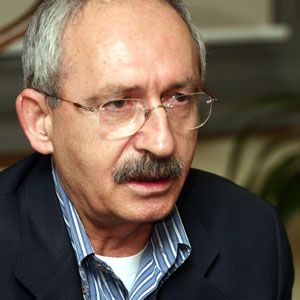 3 gün Türk Bayrağı çekilmedi