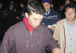 Küfürlü konuşanları uyarınca dövüldü