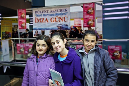 Gençlik yazarları da Kitap Fuarı’nda