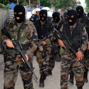 İstanbul'da şafak operasyonu