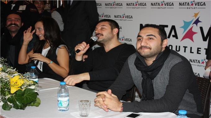 Çakallarla Dans ekibi Ankara'da