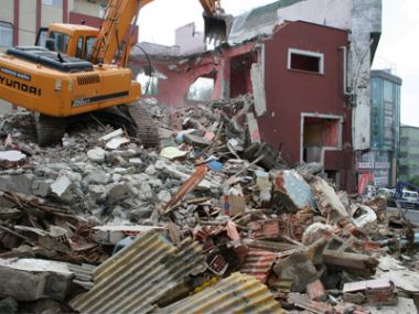 Evini yıktırana 31 bin lira